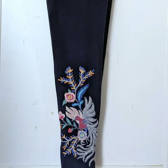 Johnny Was Black Embroidered Leggings 28" Size Large - Picture 4 of 7